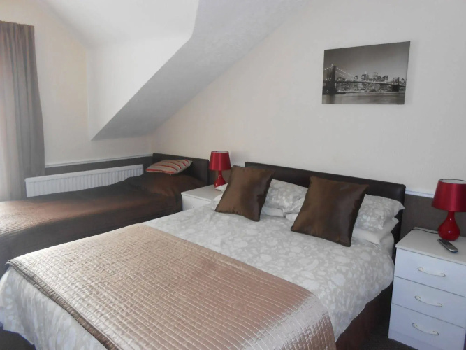 Shirley Heights Hotel