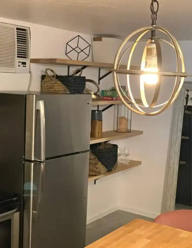 Stunning Phoenix Studio Stylish Oasis in a Prime Location