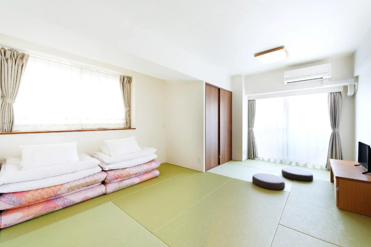 Montan Hakata