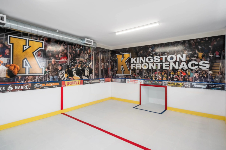 Comfort Suites Kingston Central photo 23
