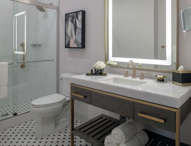 Tulsa Club Hotel, Curio Collection by Hilton photo 9