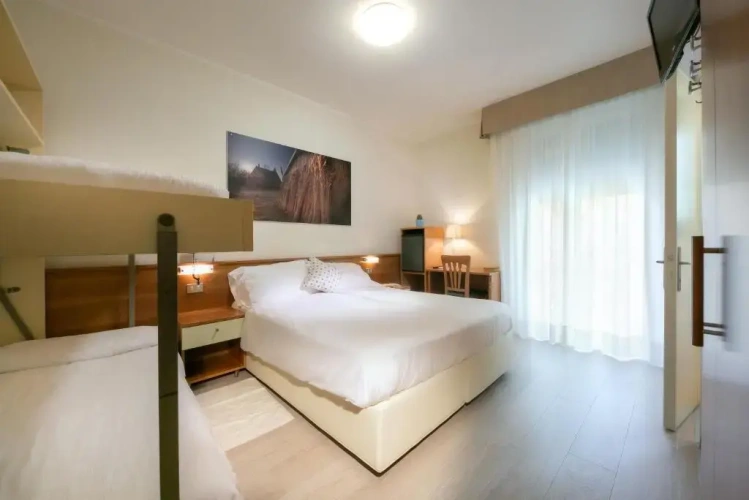 Standard Quadruple room