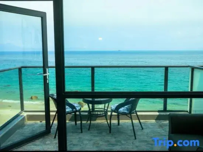 Hongyuan Shenghai Hotel