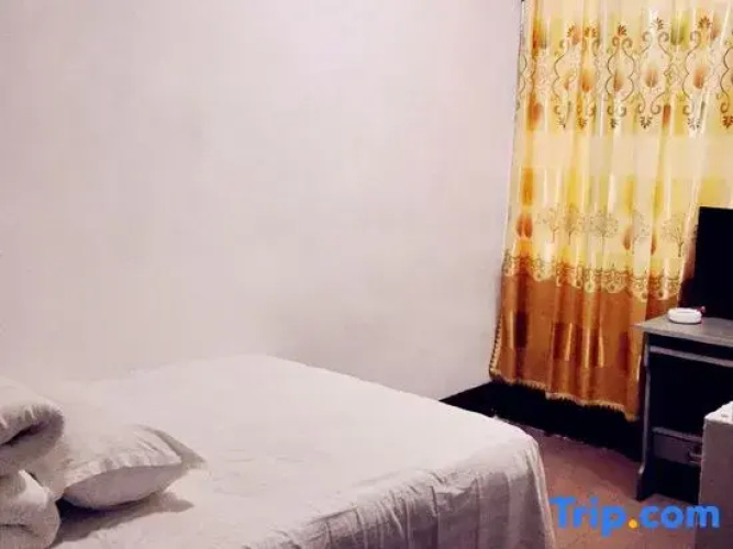 Ying Xiang Youth Hostels
