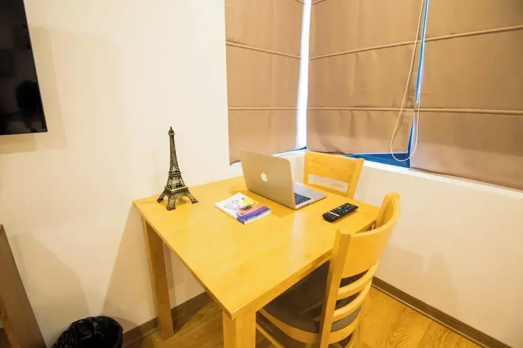 Wendy apartment 39LL