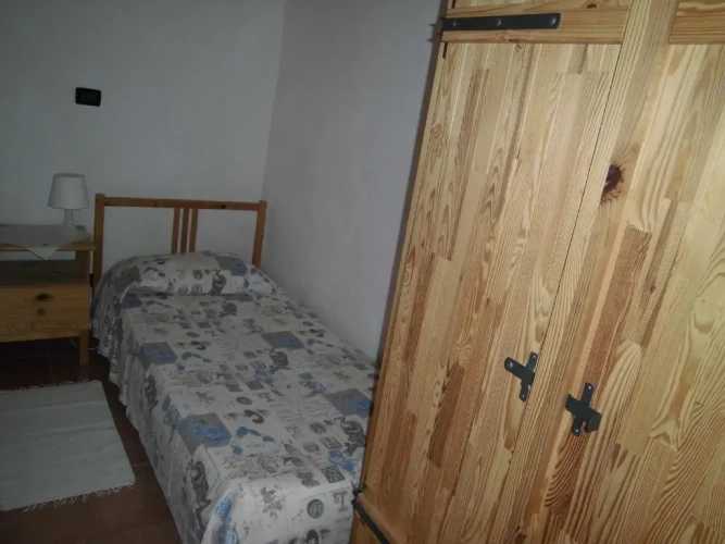 Standard Triple room with view