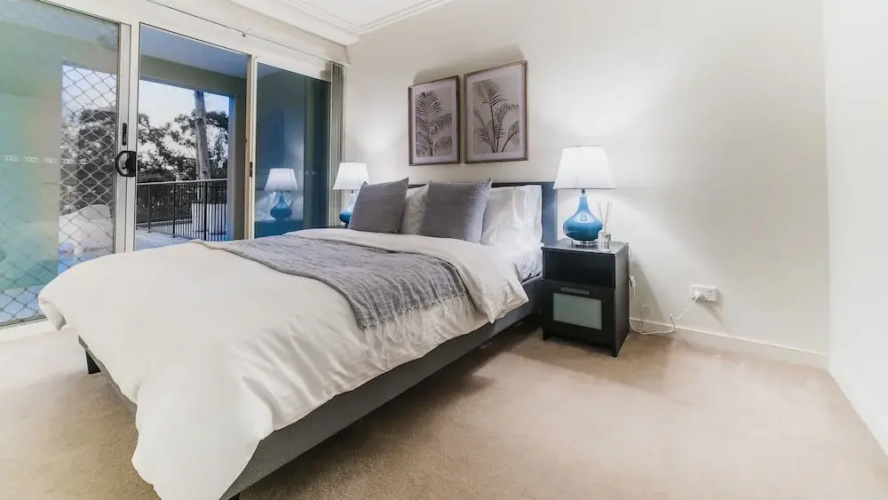 Absolute Riverfront One Bedroom Apartment