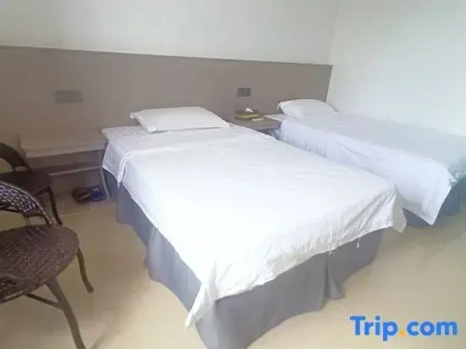 4 Bedrooms Suite