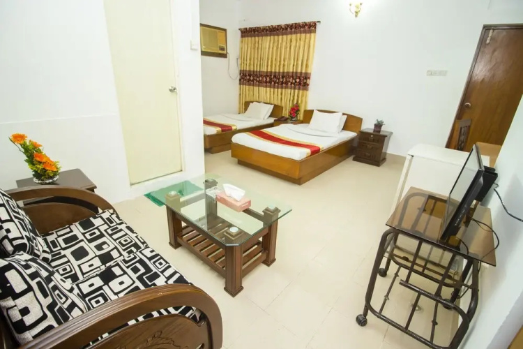 Luminous The Residence