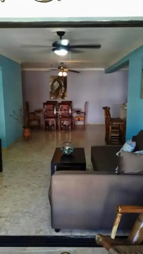 2 bedroom condo near beach
