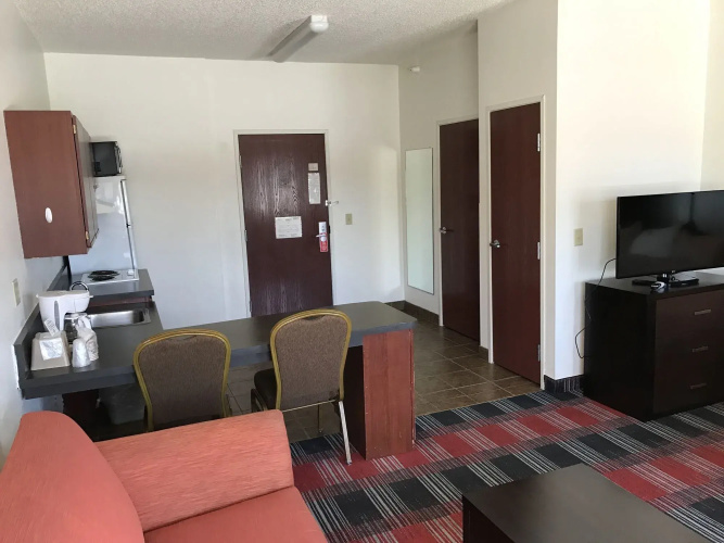 Sandalwood Studios & Suites