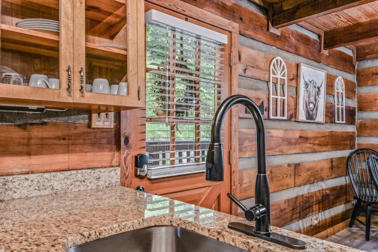 Hidden Acres Lodge 3 Bedroom Cabin