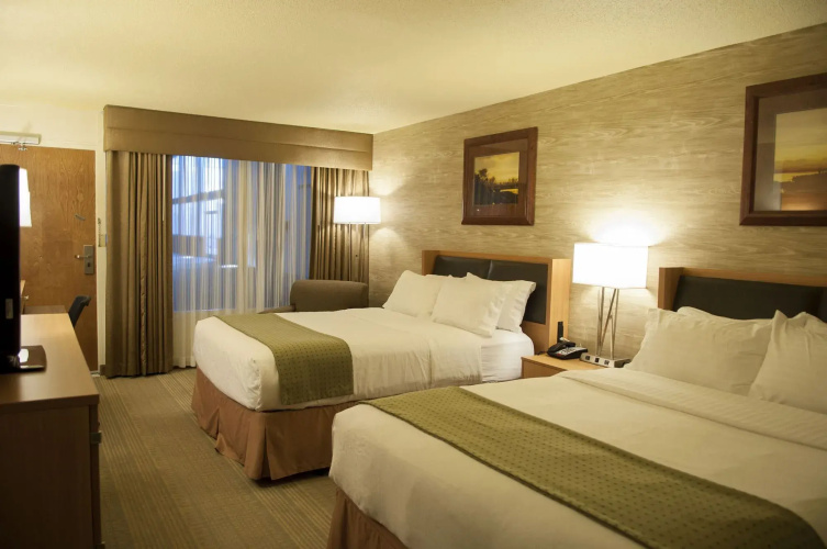 Holiday Inn Spearfish - Convention Center by IHG