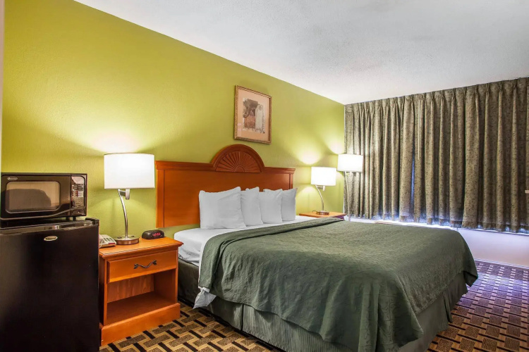 Quality Inn Franklin - Cool Springs Area