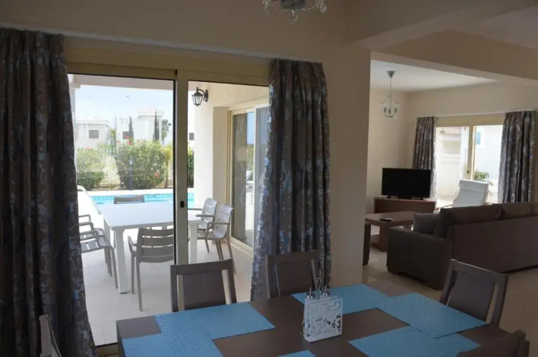 Anthorina Villa 8