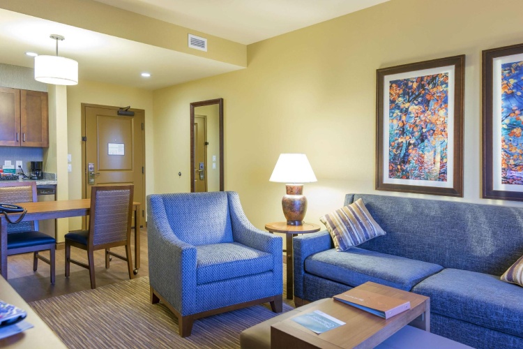 1 Bedroom Premium Double Suite