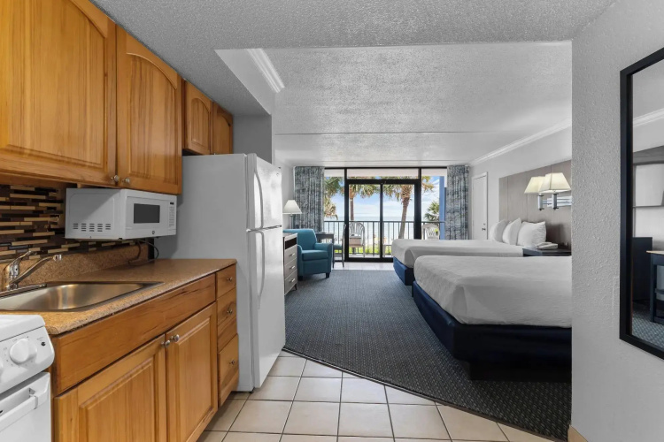 Grande Shores Ocean Resort