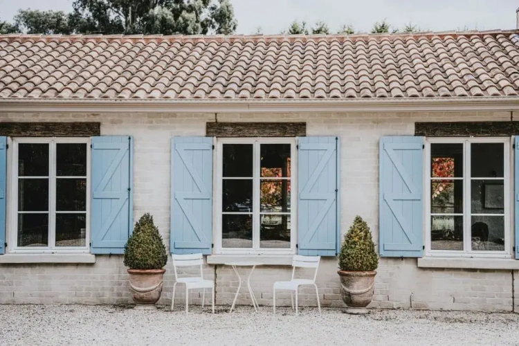4 Bedrooms Double Cottage