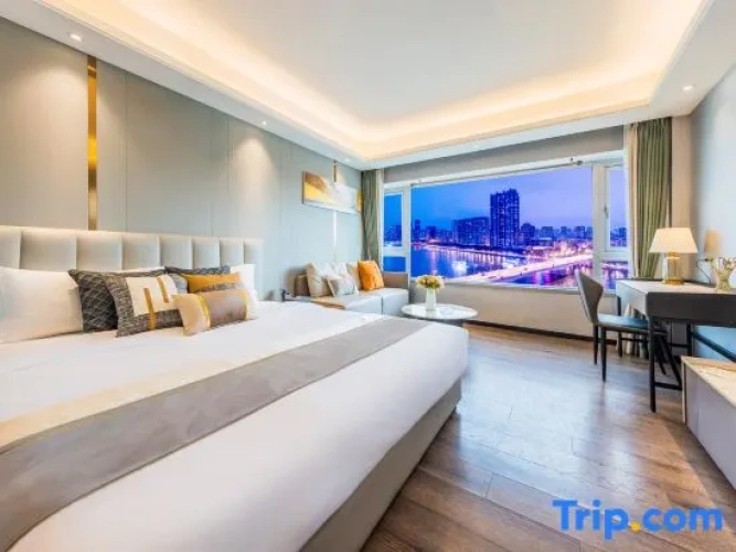 Deluxe Double room with river view