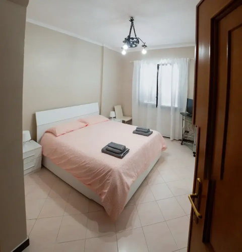 B&B 32