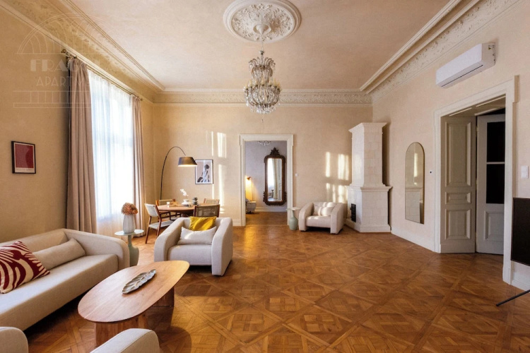 Fragola Apartments Le Jardin