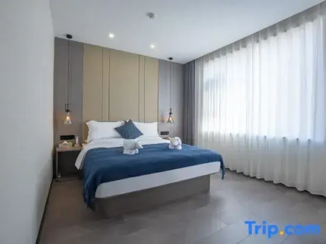 Executive Attic Suite