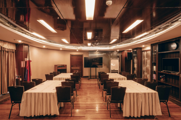 Ramada by Wyndham Manila Central