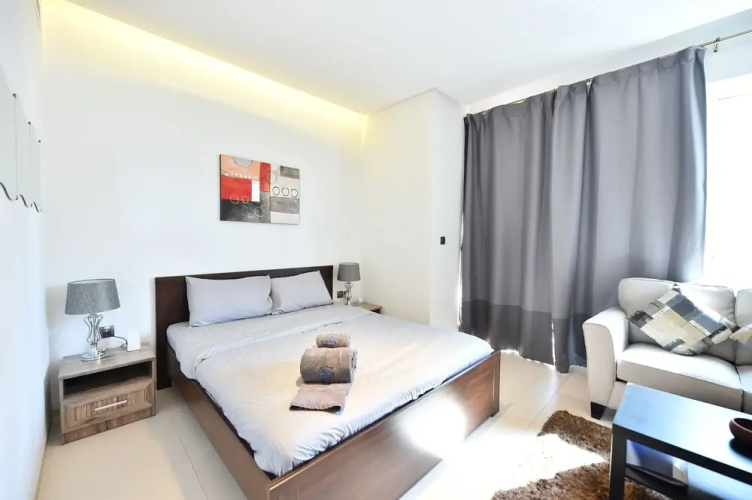 Yrw - Spacious studio in Dubai Marina