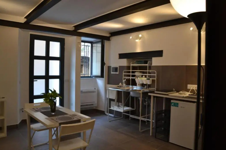 Belle Donne Apartment