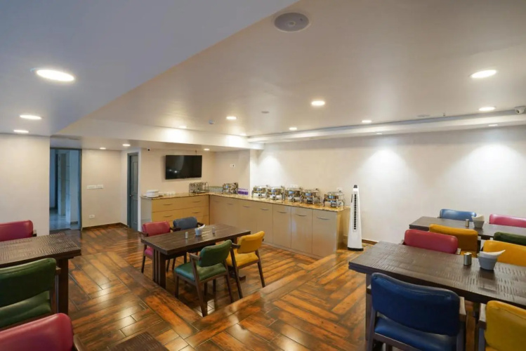 Uptown Hotel