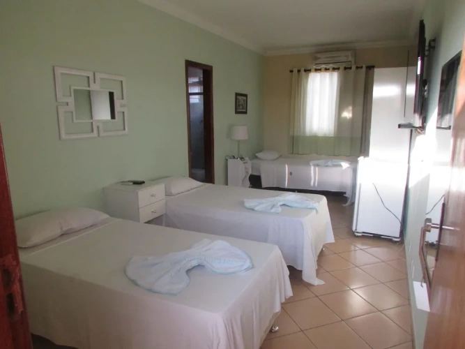 Standard Triple room