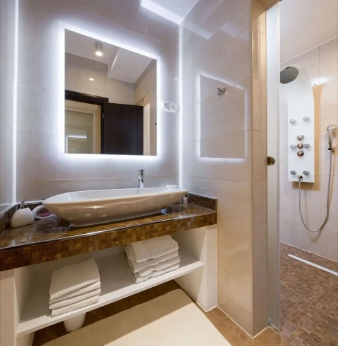 4 Bedrooms Villa