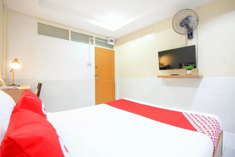 OYO 309 Ze Residence Ram Intra