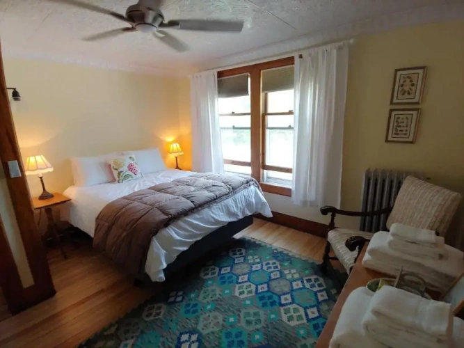 Double Suite