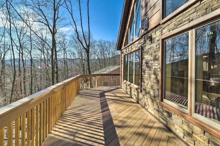4 Bedrooms Cottage