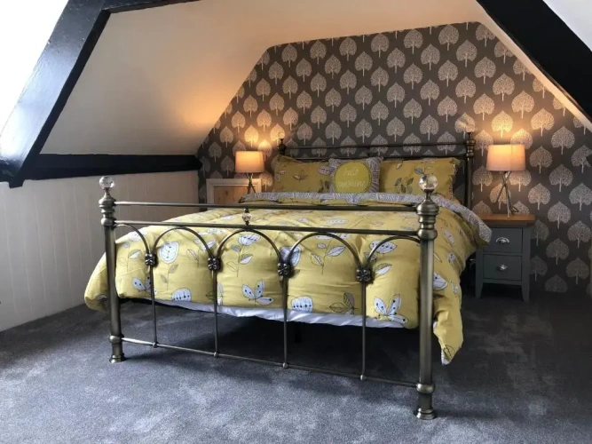 Standard Double Suite