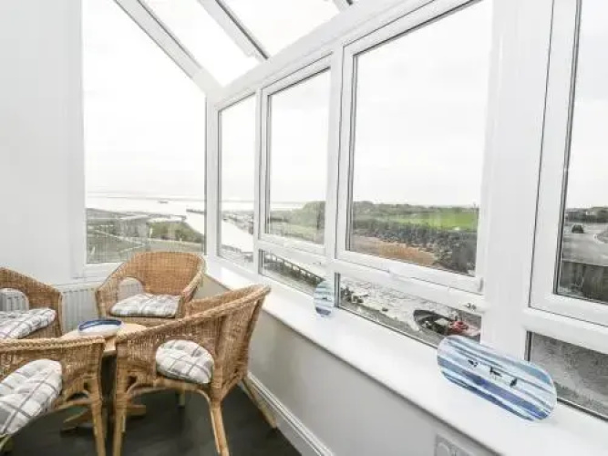 Harbourside House
