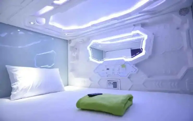 Whiz Capsule Thamrin Jakarta