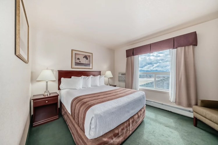 Best Western Grande Mountain Getaways & Hotel