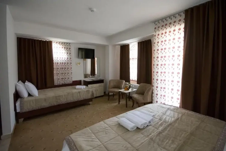 Standard Double room with view
