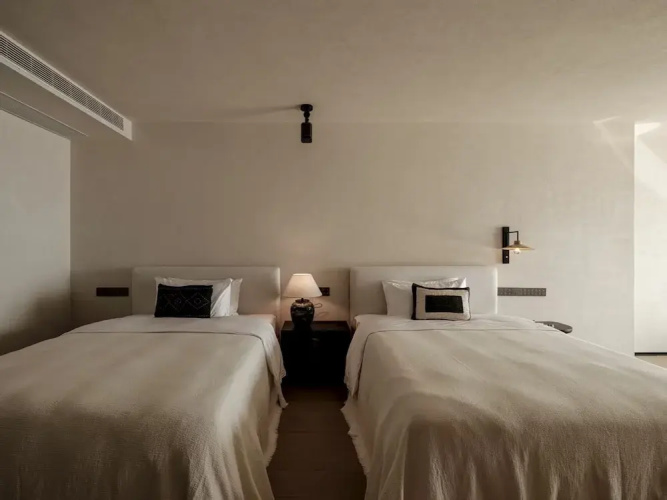 YS Seaview Hotel