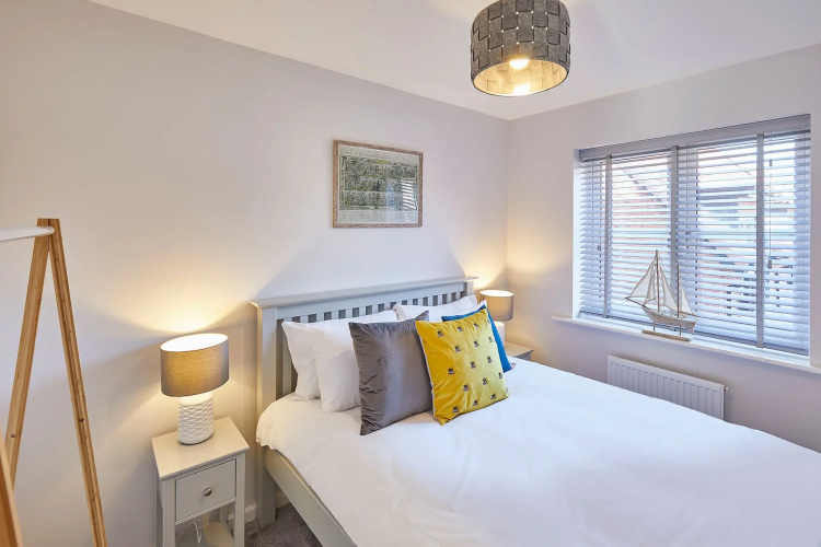 Host Stay Jet Cottage Spa Well
