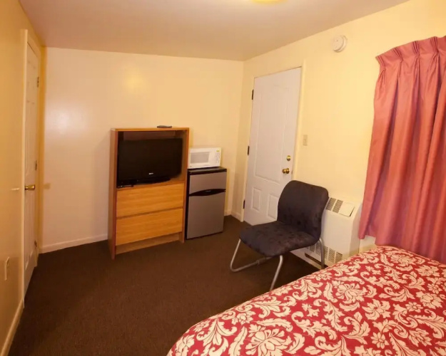 Charlie's Motel
