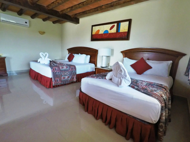 Hotel El Campanario
