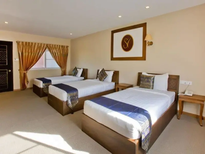 Deluxe Triple room