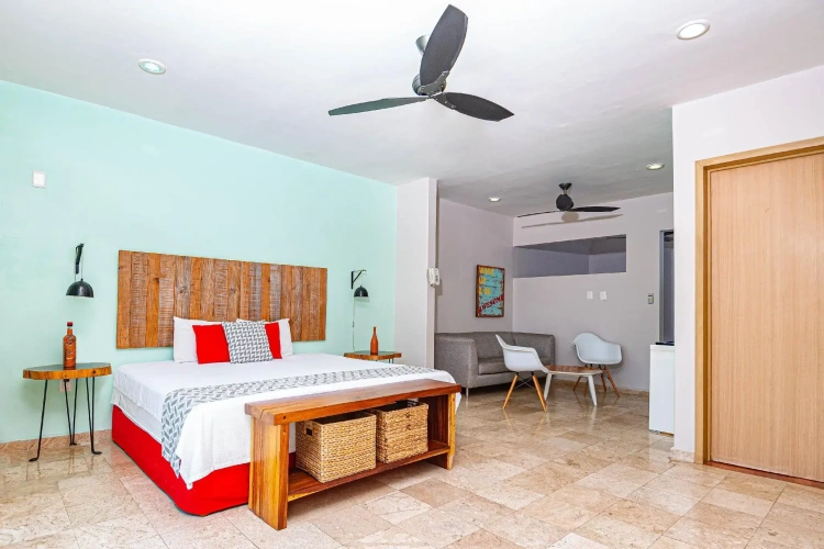 Standard Family room