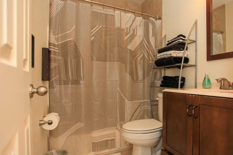 2 Bedrooms Cottage