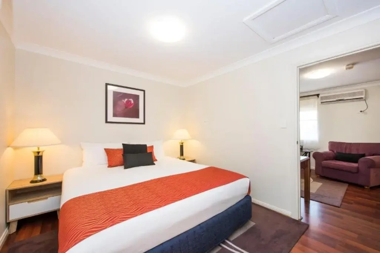 1 Bedroom Suite