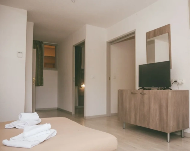 2 Bedrooms Family Apartment