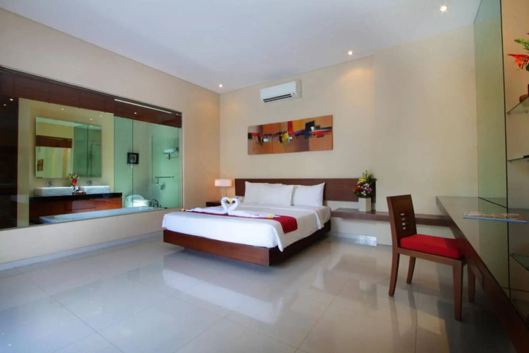 Oval Villa Bali